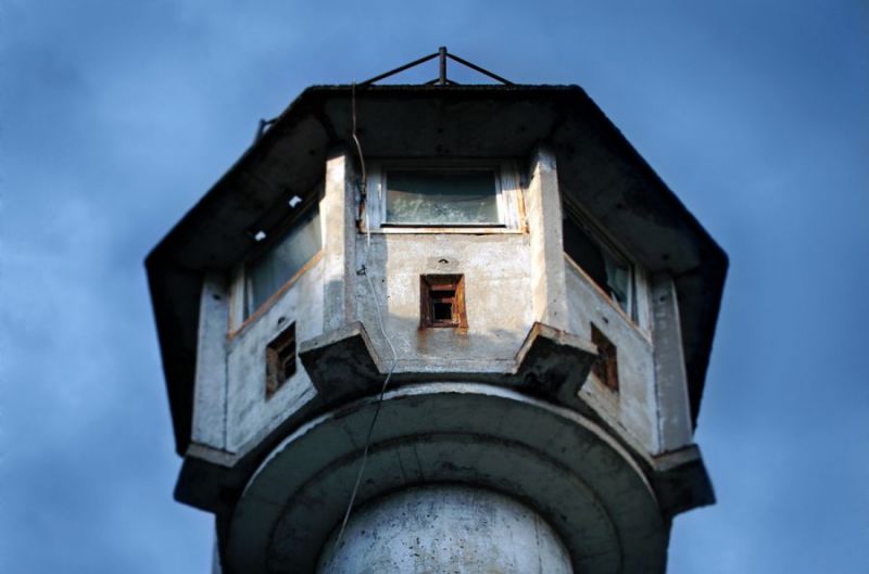 Watchtower-of-BT-11-type-Erna-Berger-Strasse-Km-19-Mitte-3